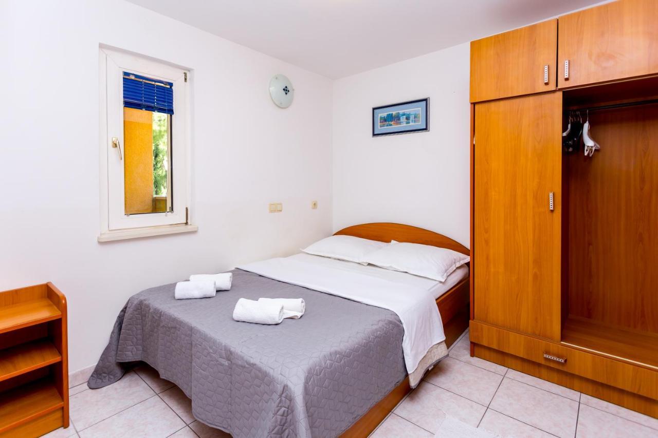 Aga Beach Suites Omiš Kültér fotó