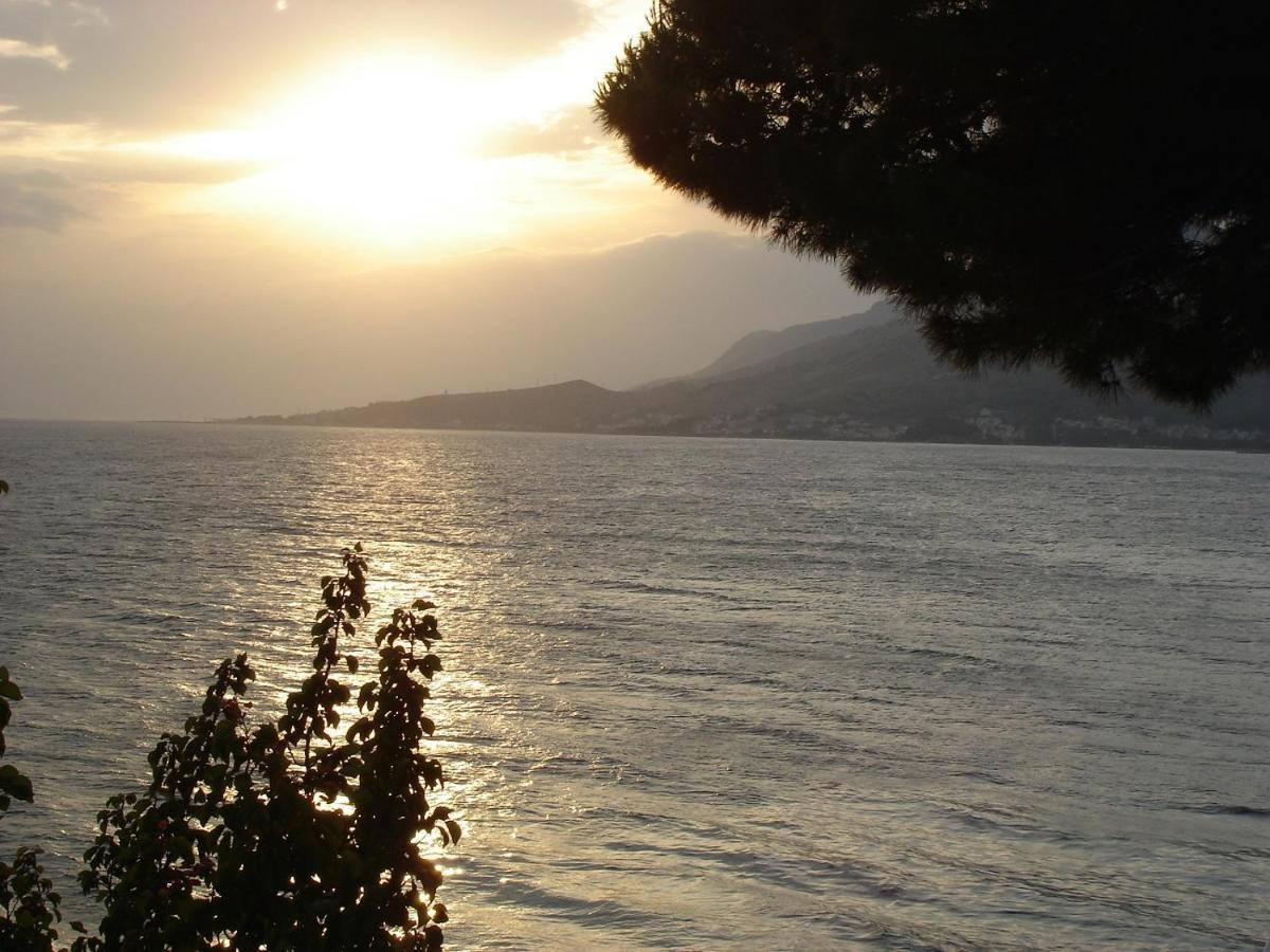 Aga Beach Suites Omiš Kültér fotó