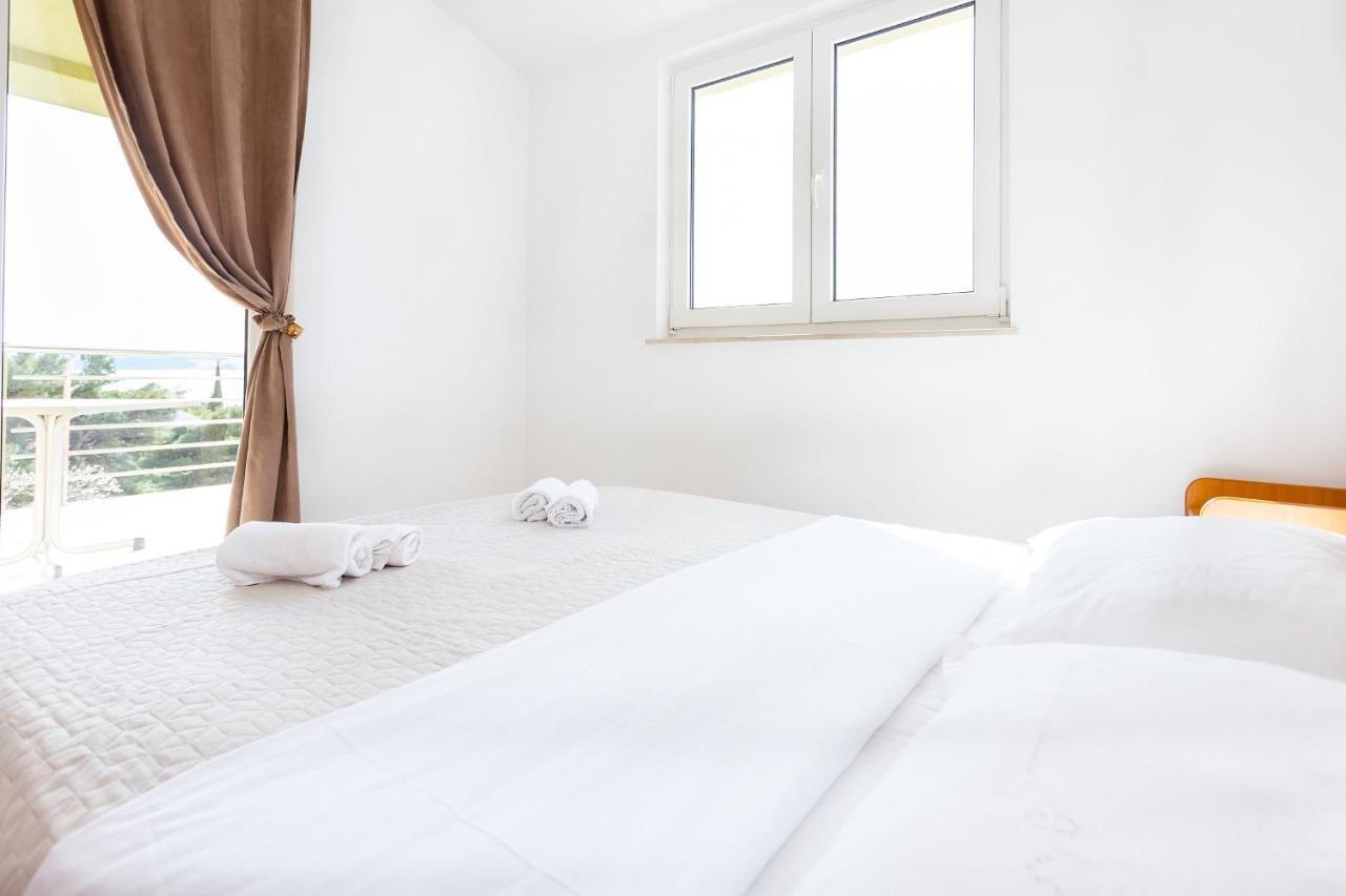 Aga Beach Suites Omiš Kültér fotó