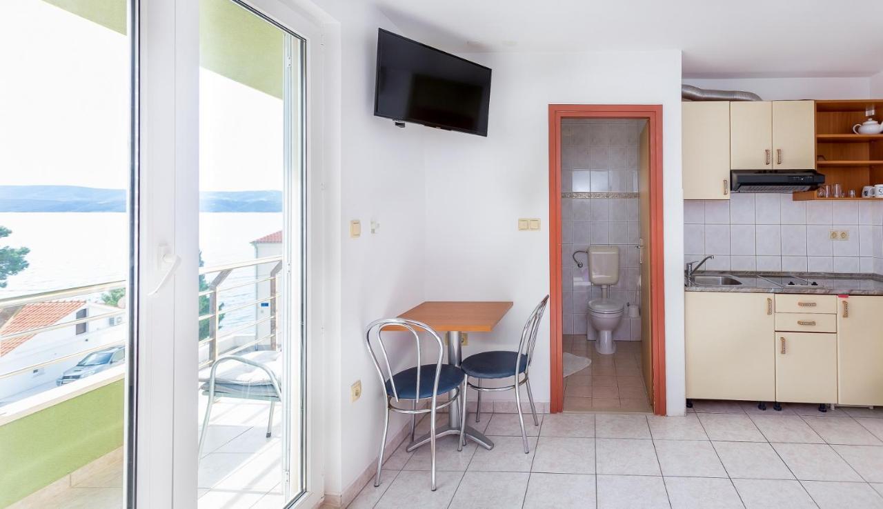 Aga Beach Suites Omiš Kültér fotó