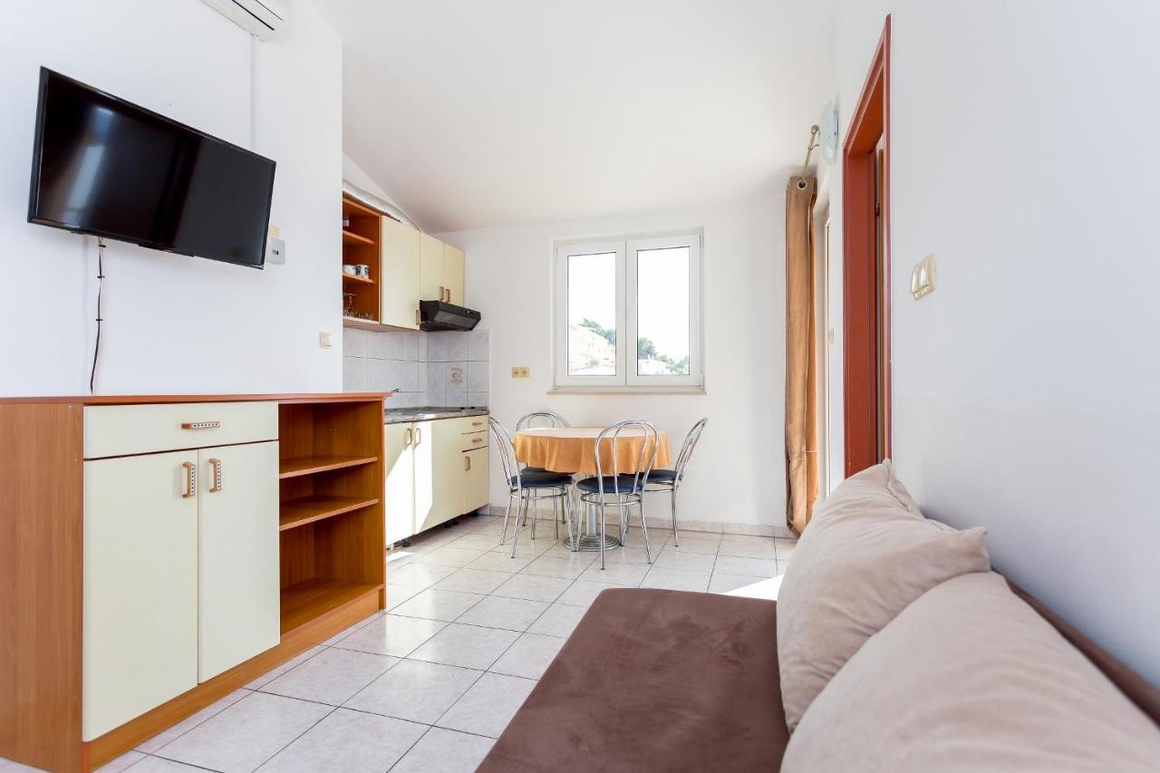 Aga Beach Suites Omiš Kültér fotó