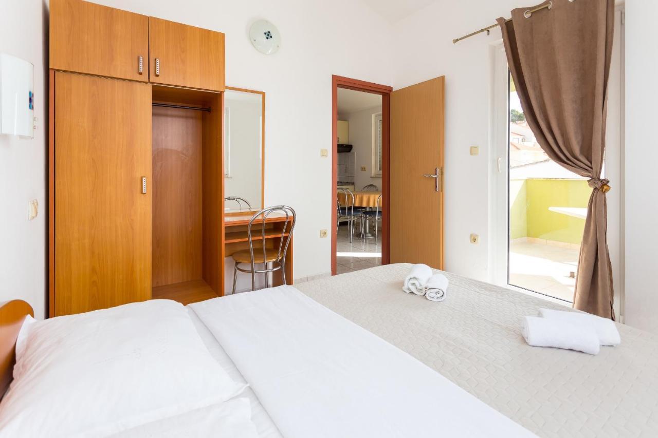 Aga Beach Suites Omiš Kültér fotó